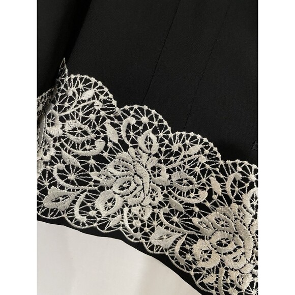 Maggie London Petite Peplum Embroidered Jacket Size 4 - Picture 4 of 7